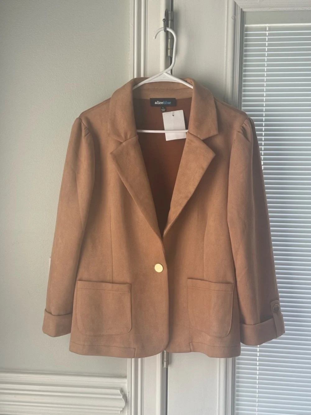 Camel Single-Button Blazer - Picture 2 of 9